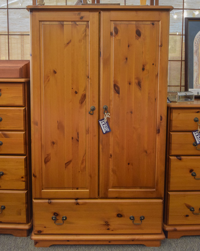 Knotty Pine Dressing Armoire