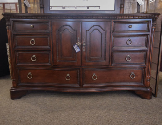 Ornate Dresser with Mirror - Image 2