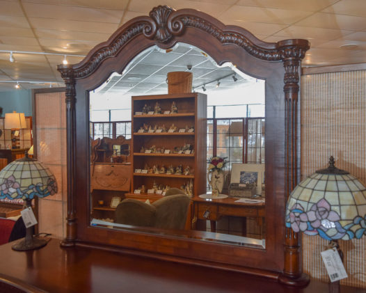 Ornate Dresser with Mirror - Image 3