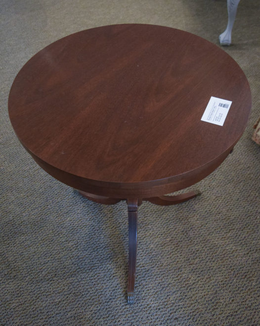 Mersman Round Accent Table - Image 3