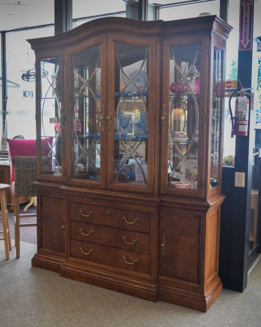 Thomasville Buffet Hutch
