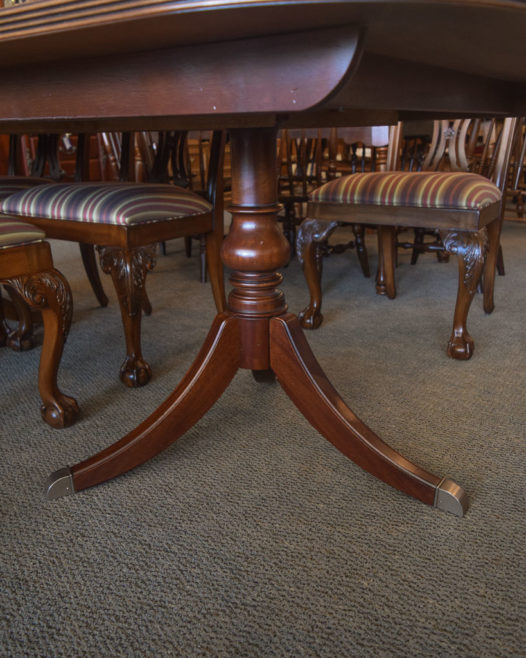 Ethan Allen 9 Pc Dining Set - Image 3