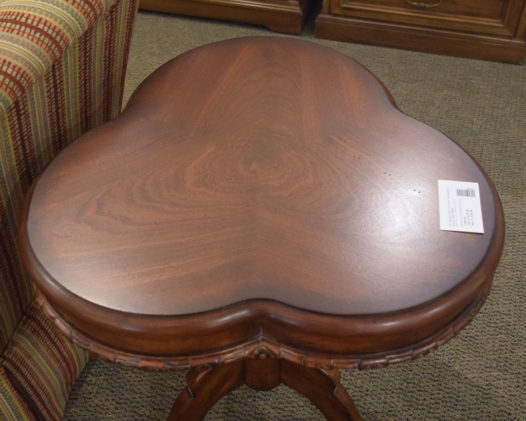 Clover End Table - Image 5