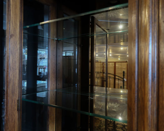 Henredon Display Cabinet - Image 7