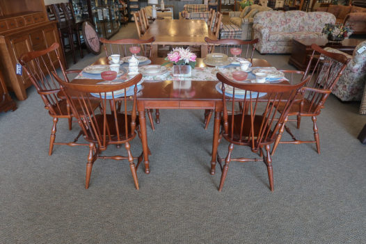 Tell City Gateleg Dining Set