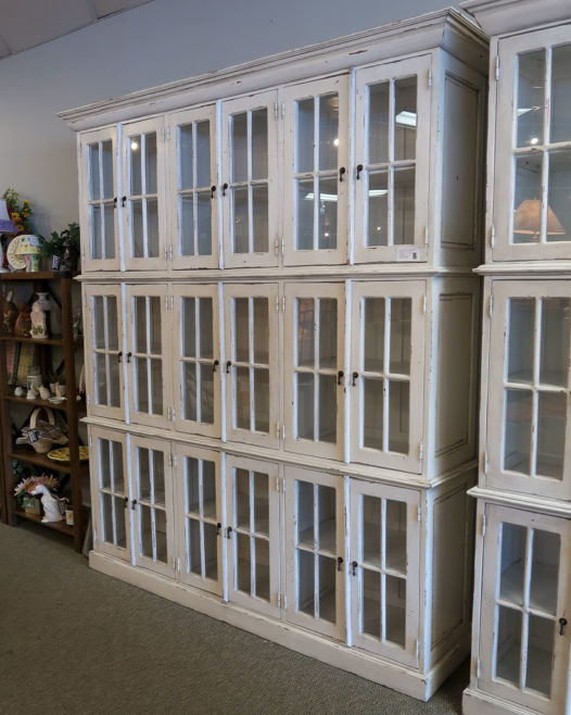 Triple Stack Manor Bookcase - Image 4