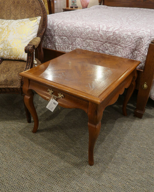 Wood End Table w/ Drawer