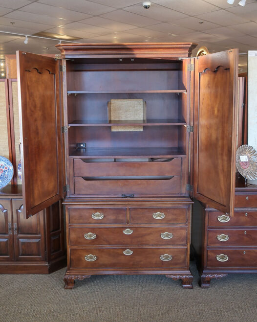Henredon Armoire - Image 3