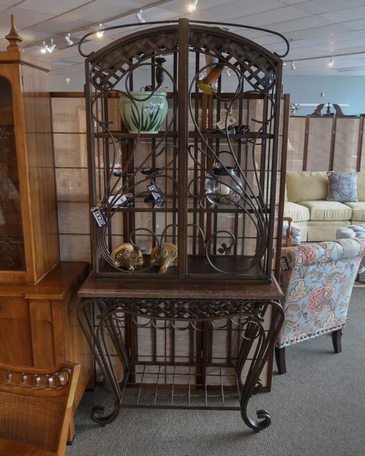 Metal Baker's Wine Rack - Image 2