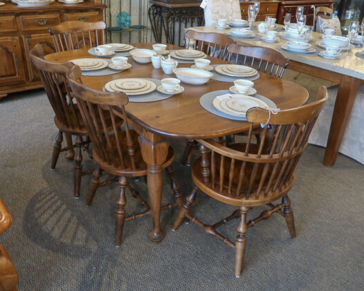 Temple Stuart Dining Set