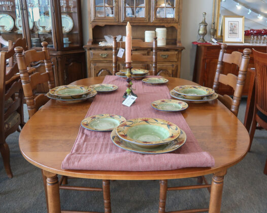 Sprague Carlton 5Pc Dining Set - Image 2