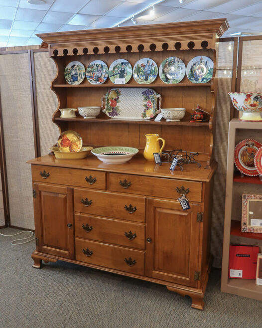 Sprague Carlton Buffet Hutch