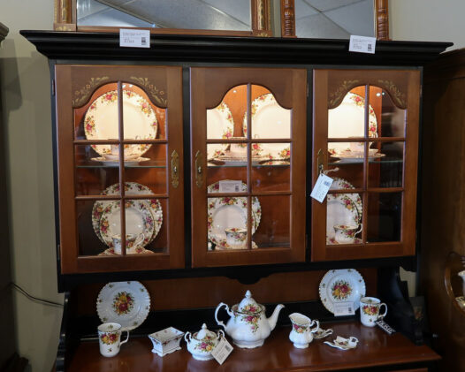 Hitchcock Buffet Hutch - Image 2
