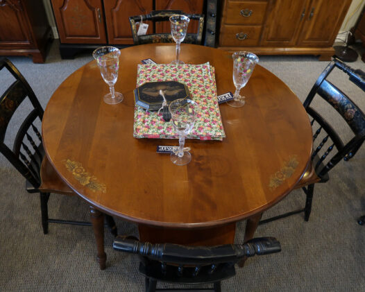 Hitchcock 5 Pc Dining Set - Image 2