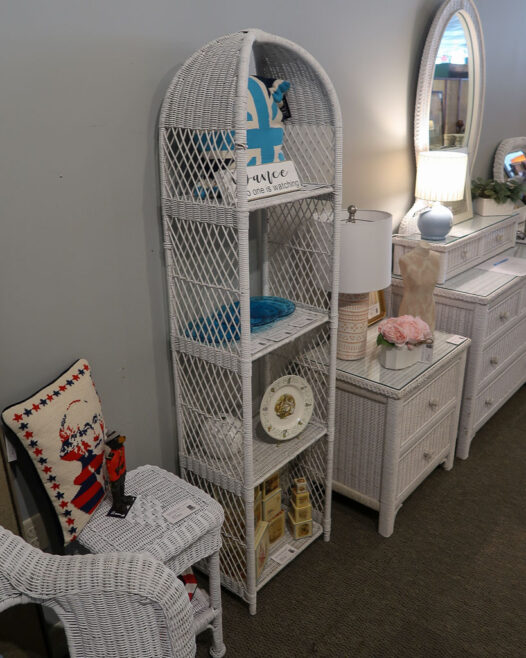 Arched Wicker Shelf - Image 3
