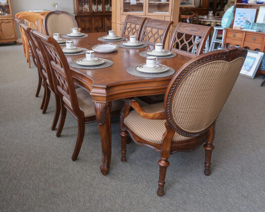 Drexel 9 Pc Dining Set
