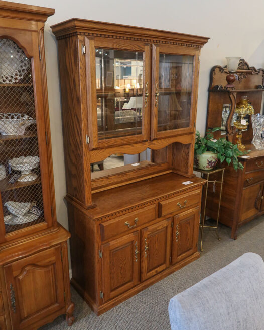 Oak Buffet Hutch