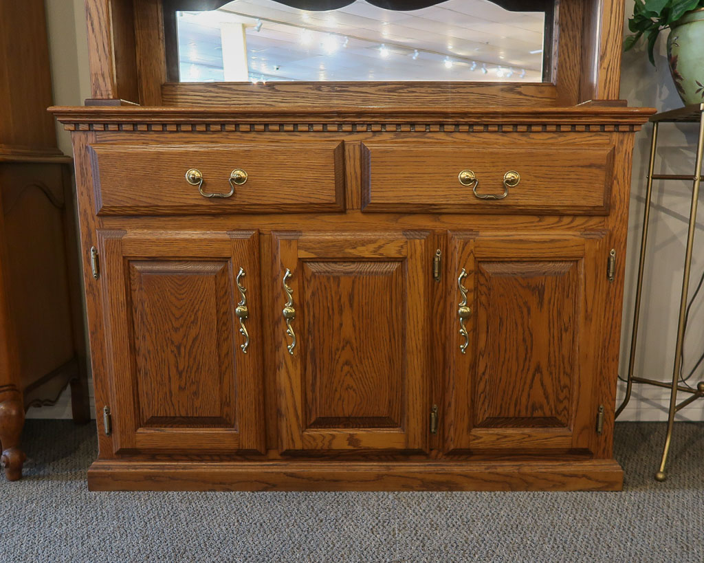 Oak Buffet Hutch | New England Home Furniture Consignment