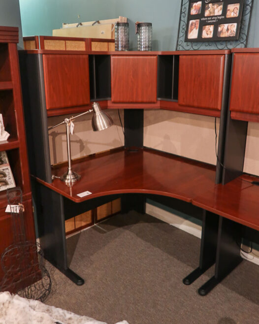 Corner Desk with Hutch