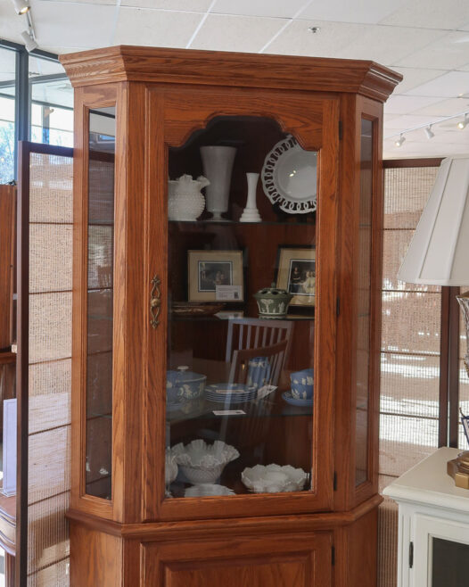 Pennsylvania Oak Corner Hutch - Image 2