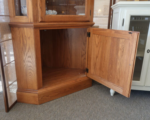 Pennsylvania Oak Corner Hutch - Image 3