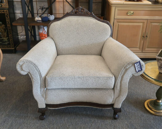 Upholstered Chair with Ottoman - Image 3