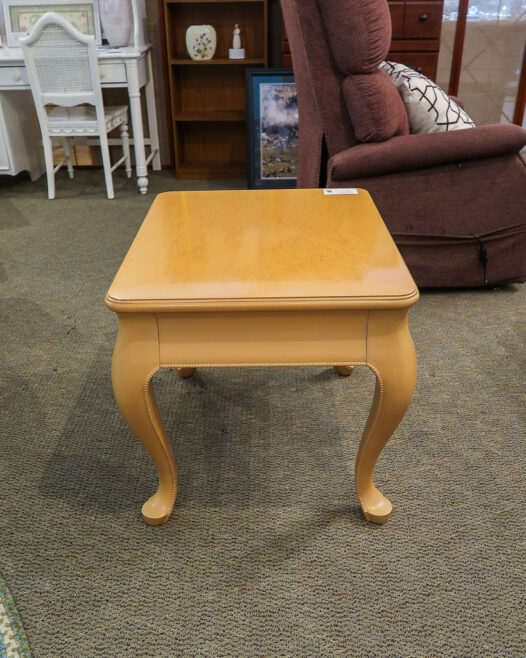 Bernhardt End Table - Image 4