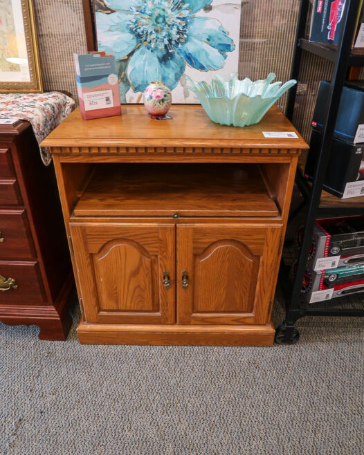 Swivel Top Media Console