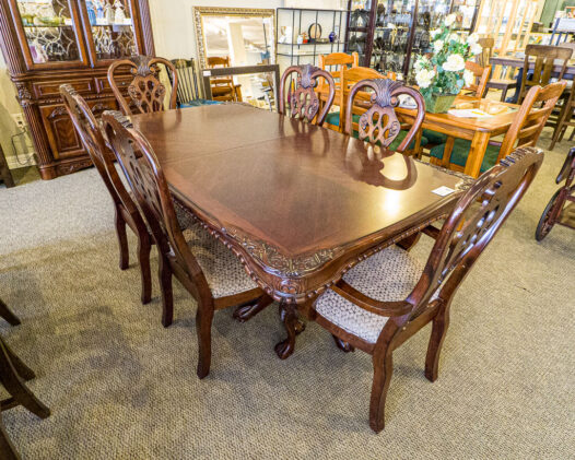 Cherry 7 Pc Dining Set- As Is