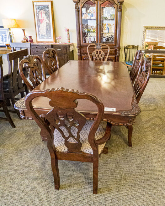Cherry 7 Pc Dining Set- As Is - Image 2