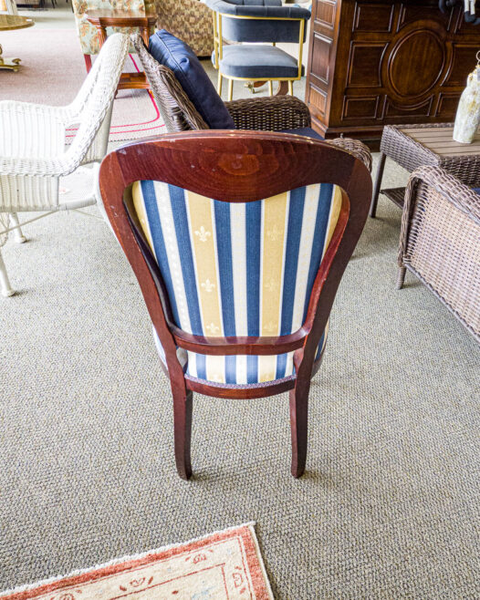 Fleur de Lis Cherry Chair - Image 2
