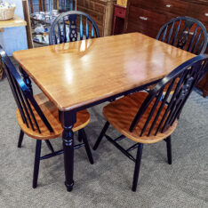 Amesbury Chair Dining Set