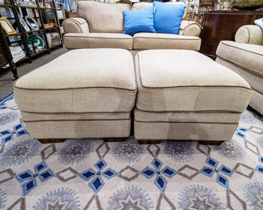 Flexsteel Gold Ottoman - Image 2