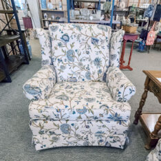 Ethan Allen VTG Floral Chair