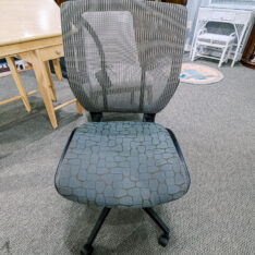Global Roma Mesh Task Chair
