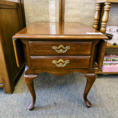 Thomasville Dropleaf End Table