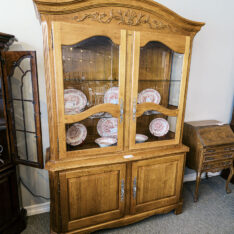 Ethan Allen Buffet with Hutch