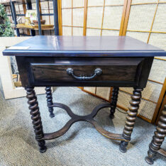 Bassett Twisted Leg Table