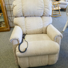 La-Z-Boy Pinnacle Recliner