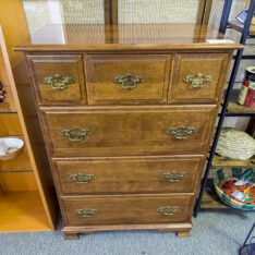 Moosehead Maple Chest